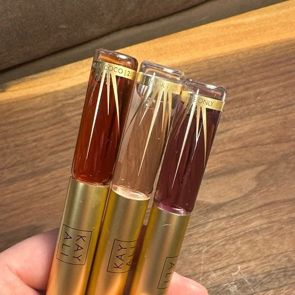 Kayali Dou Travel Perfume Bundle - Picture 3 of 3